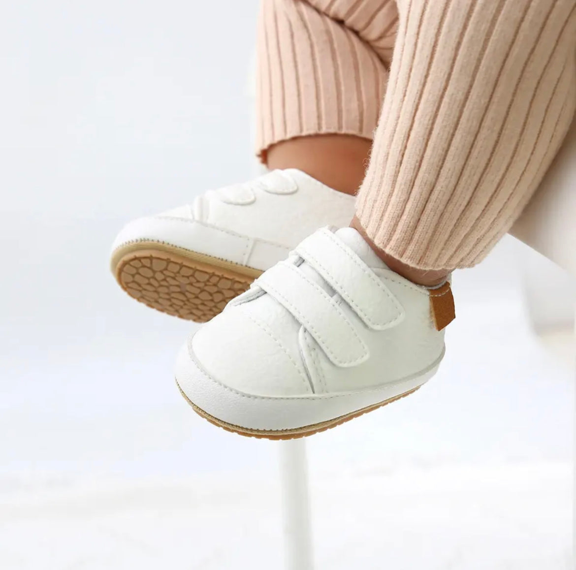 Velcro baby shoes